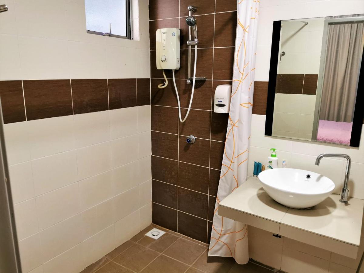 B - Lagoon Water Themepark Suite Melaka Town 외부 사진